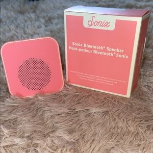 Sonix Bluetooth speaker✨- SOLD